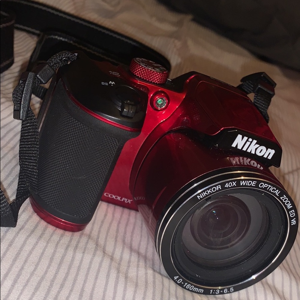 Nikon Coolpix B500